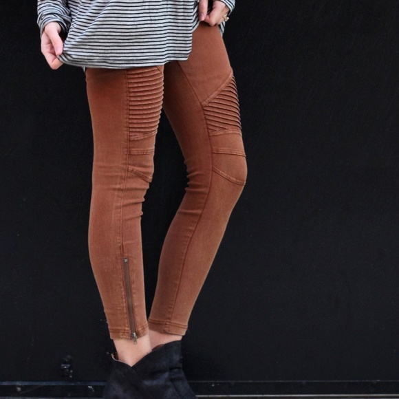 Motto Jeggings - Picture 1 of 2